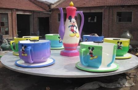 游樂(lè)設(shè)備賽車