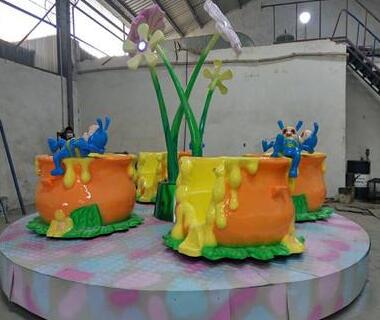 水上游樂設(shè)備