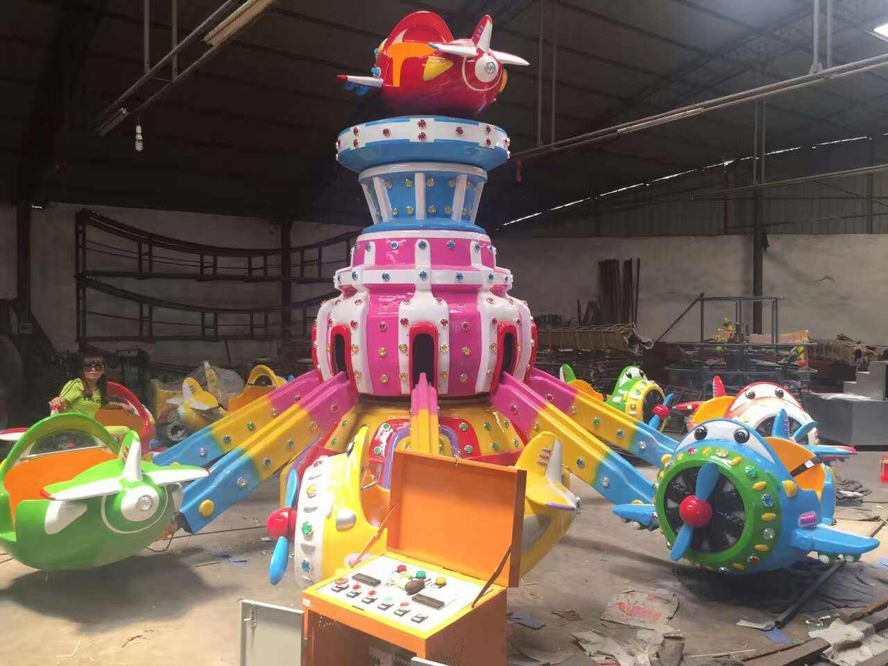 小型游樂場設備實拍