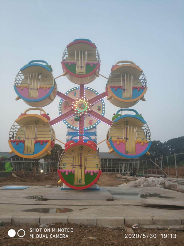 主題樂園大型摩天輪