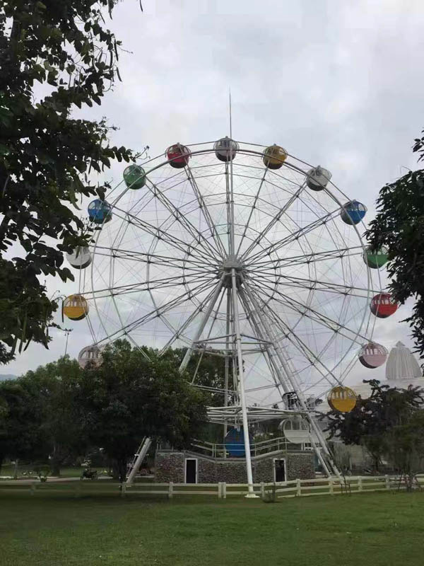 旅游景區(qū)大型摩天輪