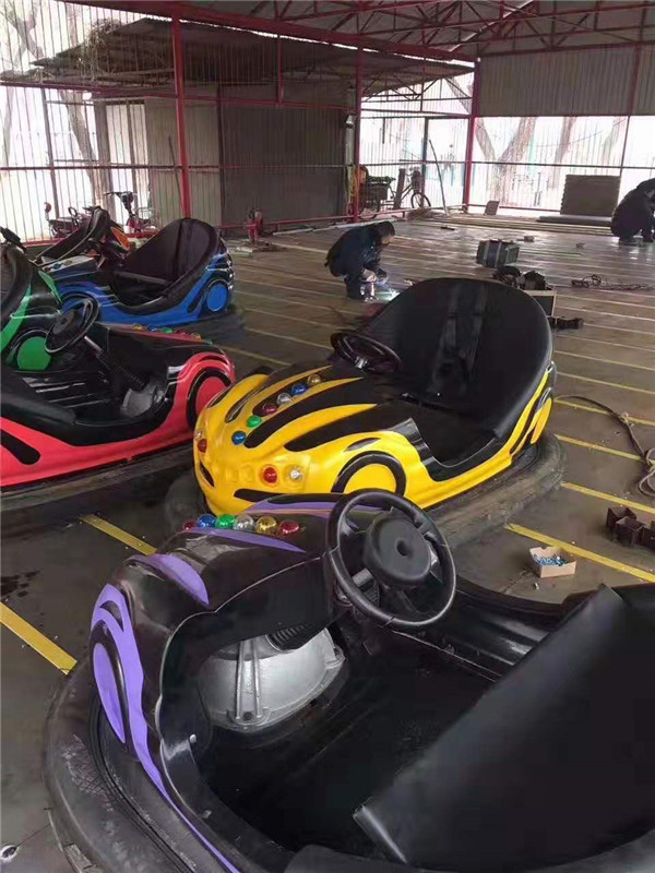 電瓶卡丁車(chē)