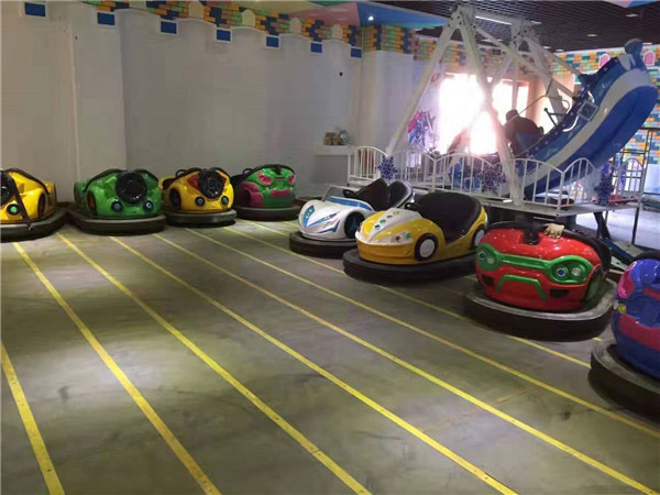 電瓶卡丁車(chē)