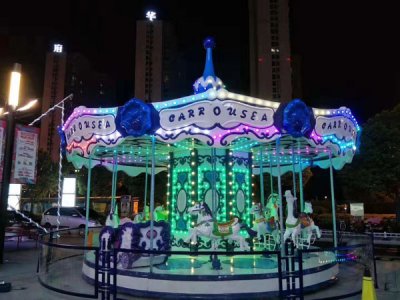 主題樂園豪華轉馬