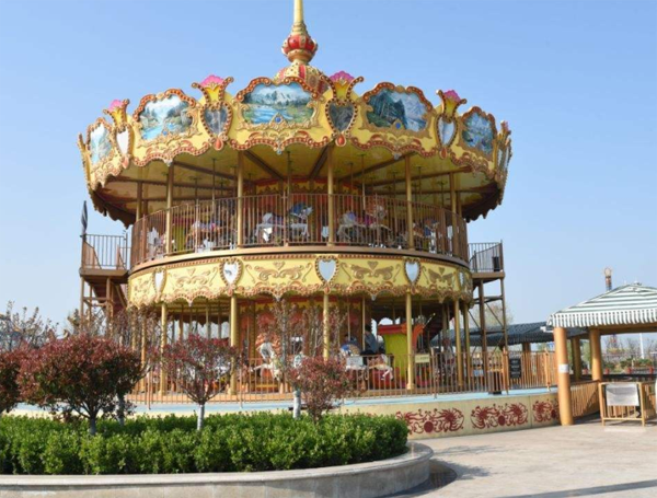 大型雙層旋轉(zhuǎn)木馬